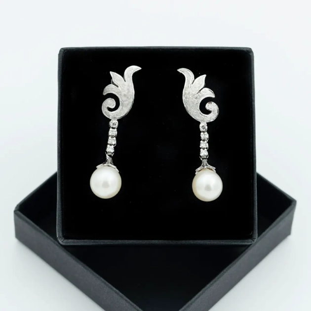 Cercei vintage 18k, diamante si perle