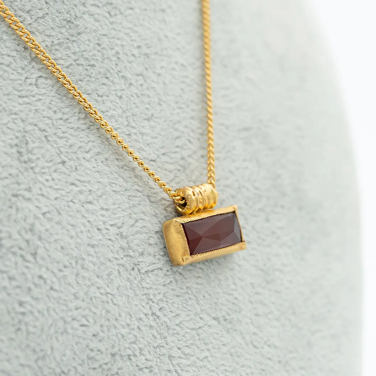Colier aur 24k cu pandant carneol, China - imagine 3