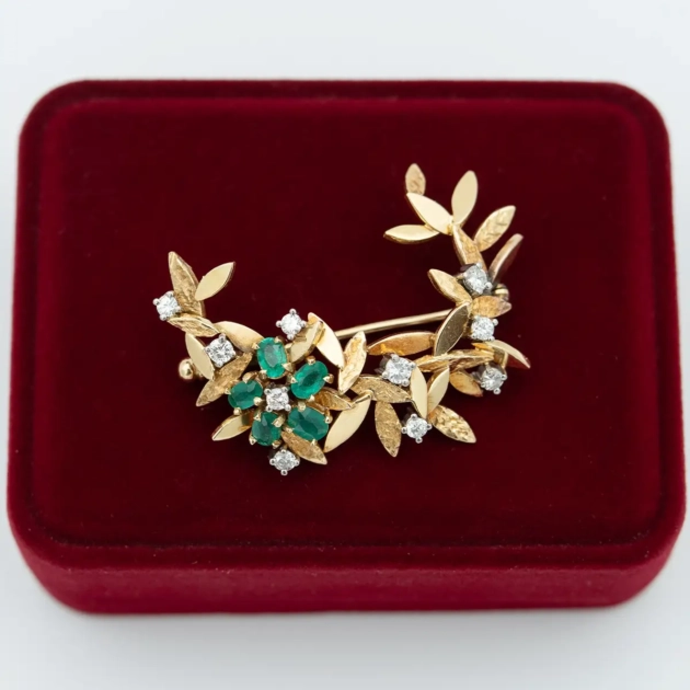 Brosa vintage, aur 18k cu smaralde si diamante