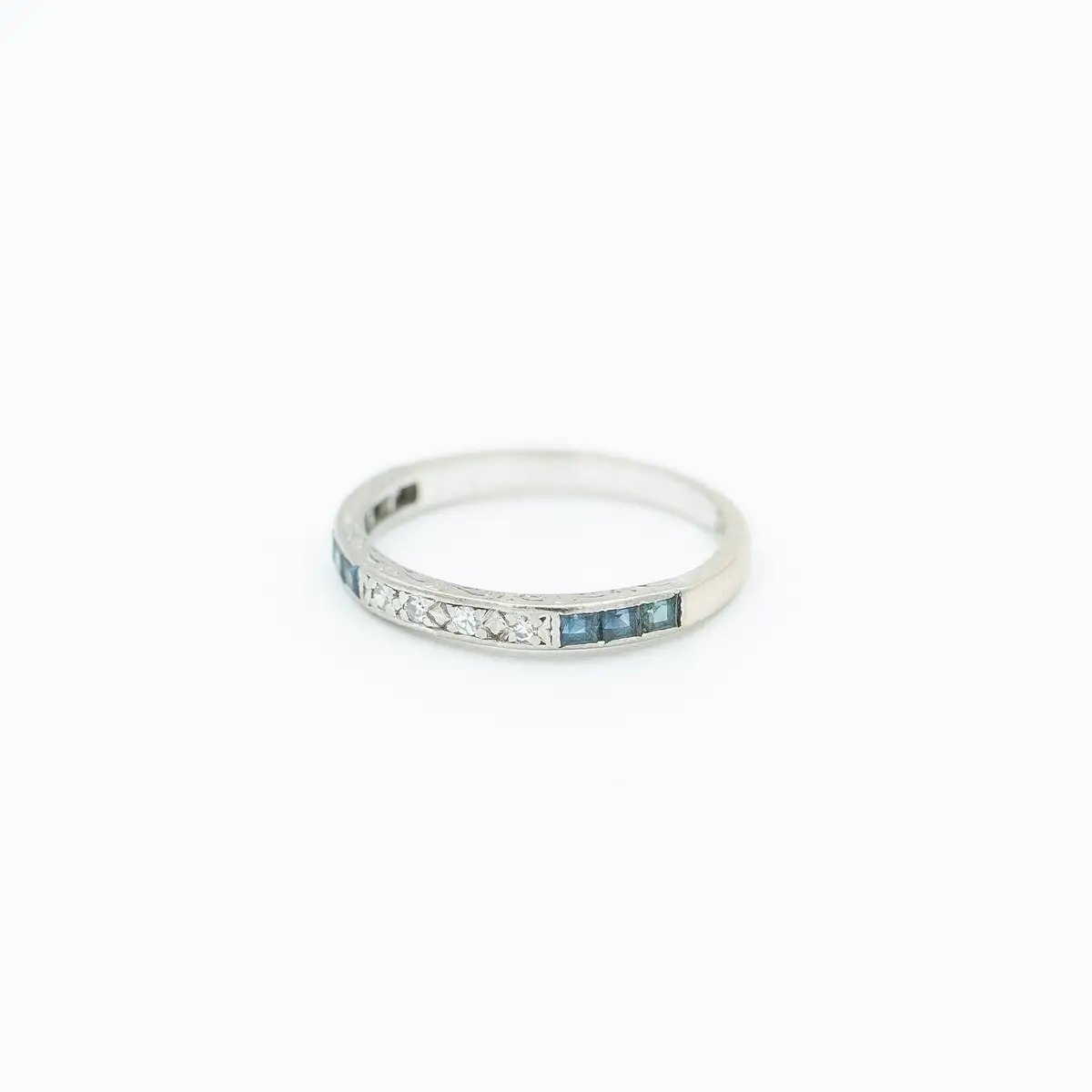 Inel tip riviera, aur 18k, safir, diamante
