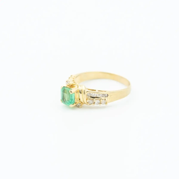 Inel aur 18k, smarald 1 ct. si diamante 0,5 ct