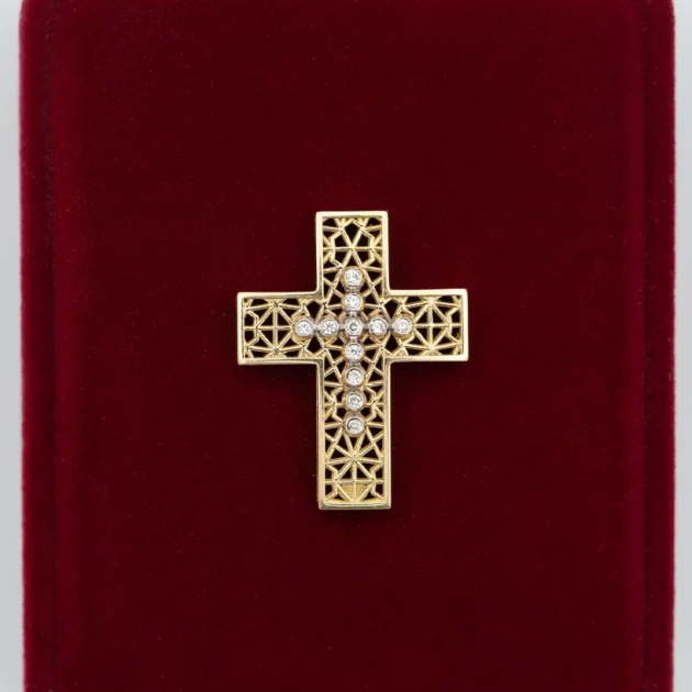 Pandant cruciulita, aur 18k, diamante