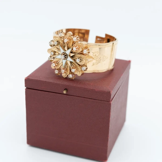 Bratara aur 18k sec. XIX, perioada victoriana, cu diamante si email