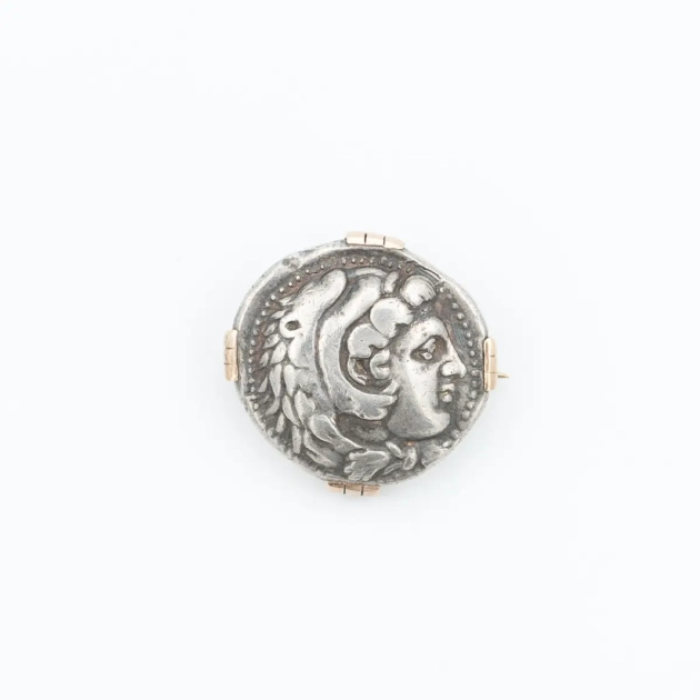 Brosa aur 14k cu moneda antica autentica