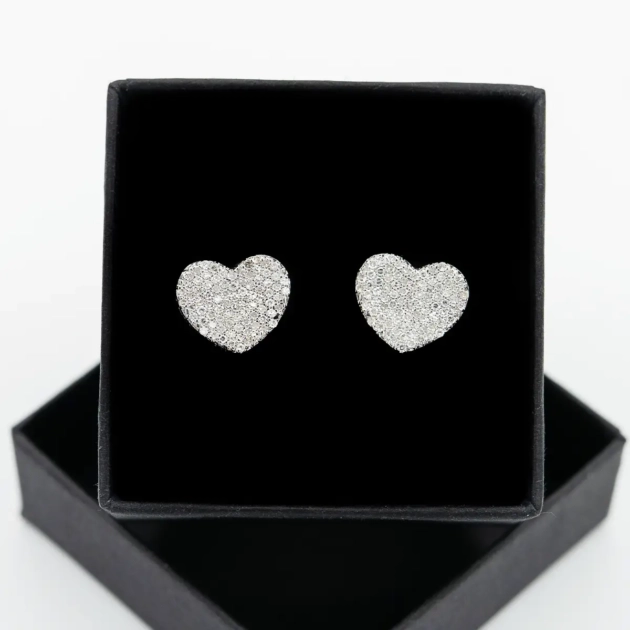 Cercei stud, aur 18k si pavaj diamante