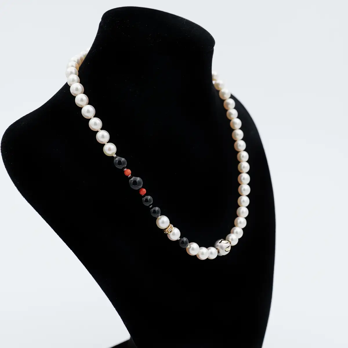 Colier vintage, perle AKOYA, onix negru, coral, aur 14K si diamante - imagine 2