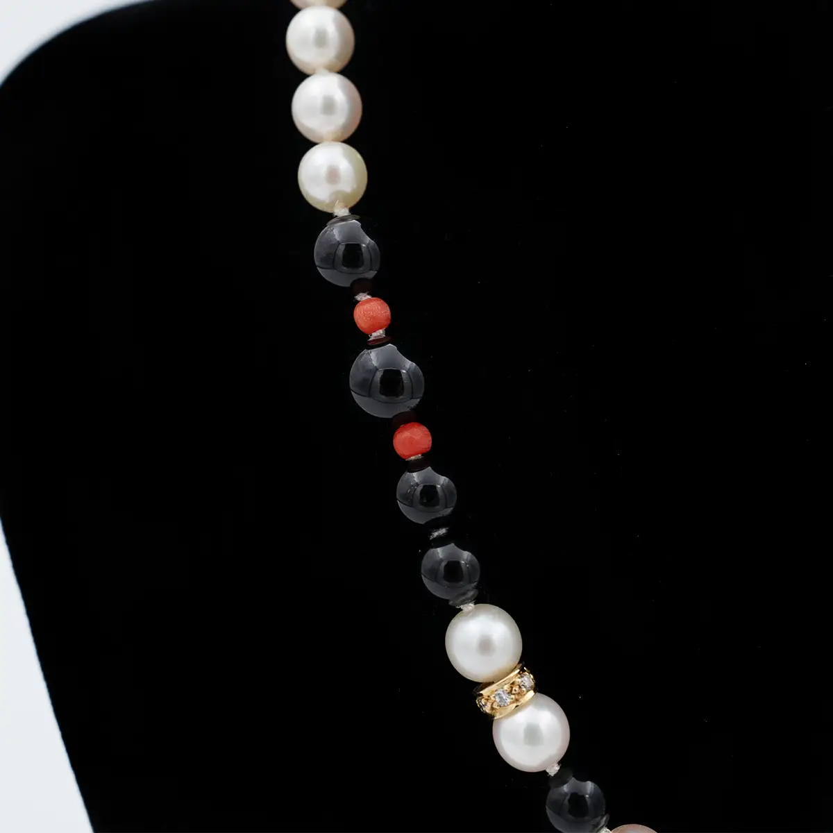 Colier vintage, perle AKOYA, onix negru, coral, aur 14K si diamante - imagine 3