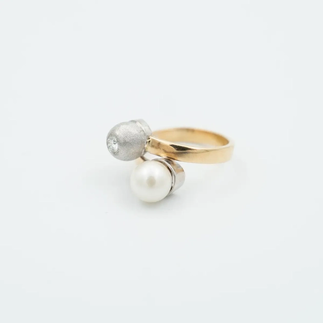 Inel creatie Toi et Moi, aur 18K, platina, perla si diamant 0.3ct