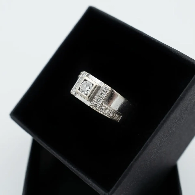 Inel vintage aur 18K si diamante 0.65ct