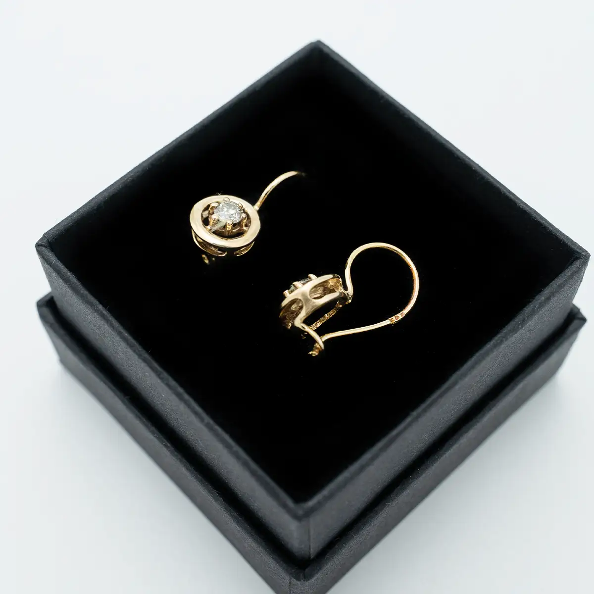 Cercei vintage aur 14K si diamante ce cantaresc 0.40 ct - imagine 3