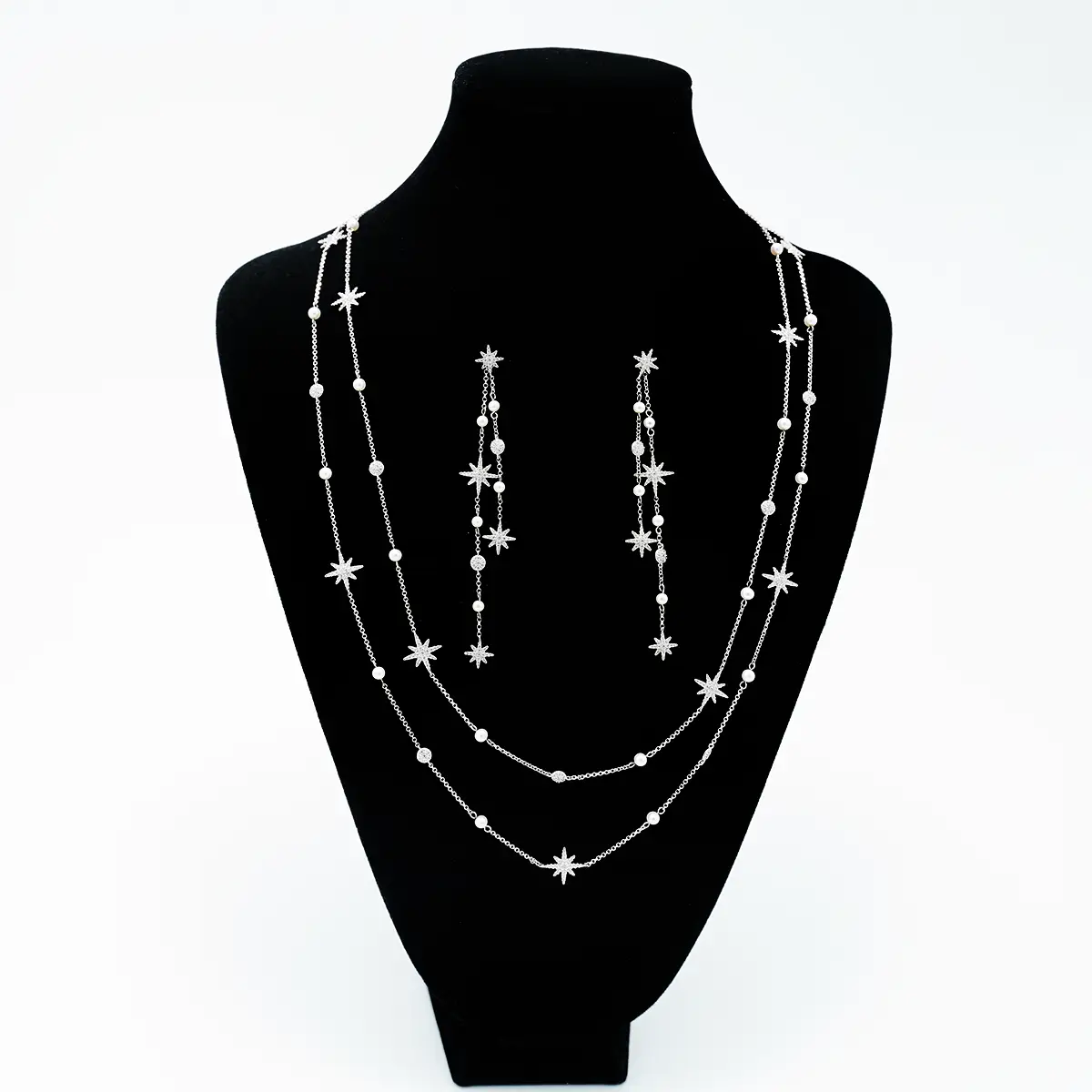 Set colier si cercei, argint rodiat, perle de cultura si cubic zirconia, firma MONACO A.P.M.