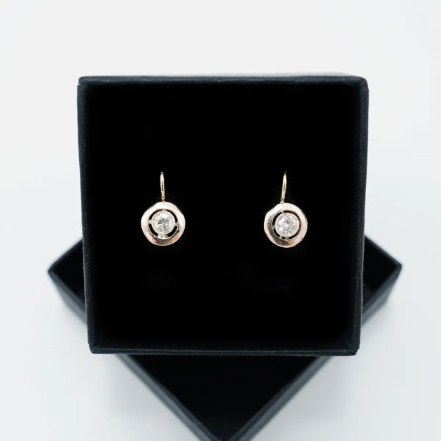 Cercei vintage aur 14K si diamante 0.5 ct