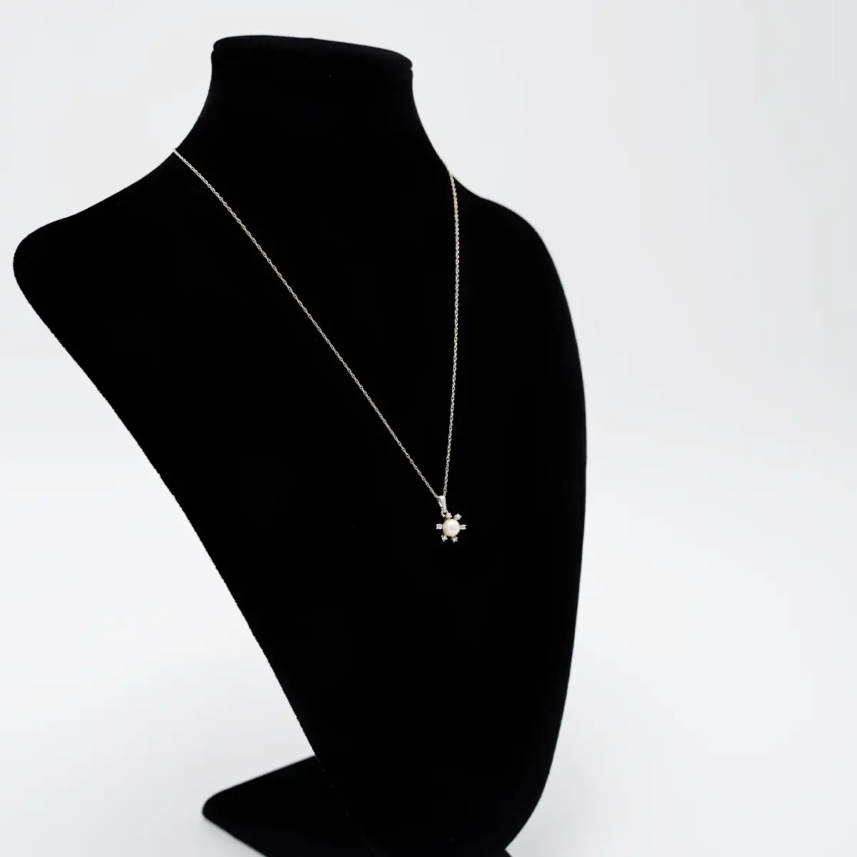 Colier aur 14K, perla apa sarata si diamante - imagine 2